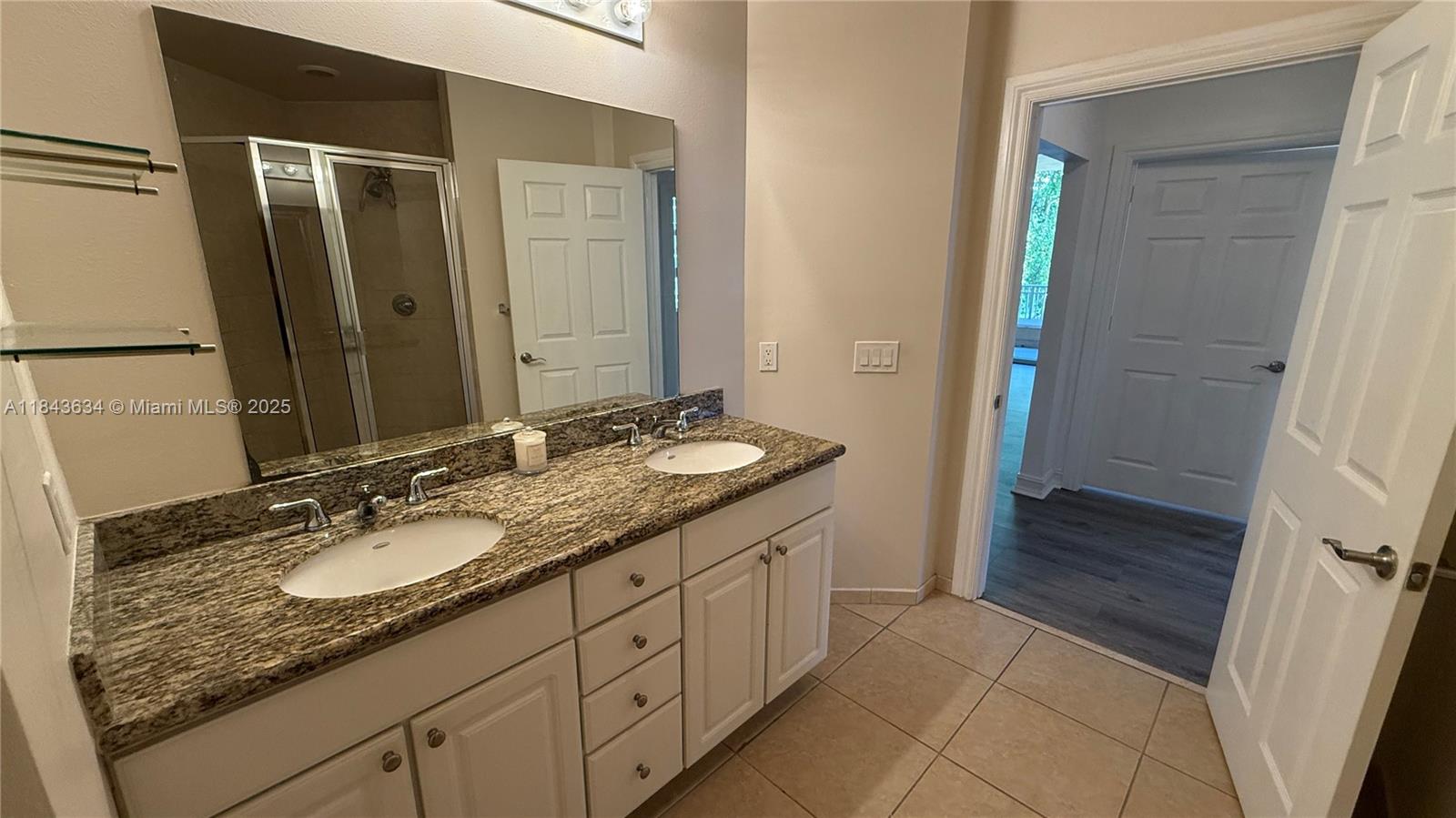 ALAQUA CONDO - Residential Lease