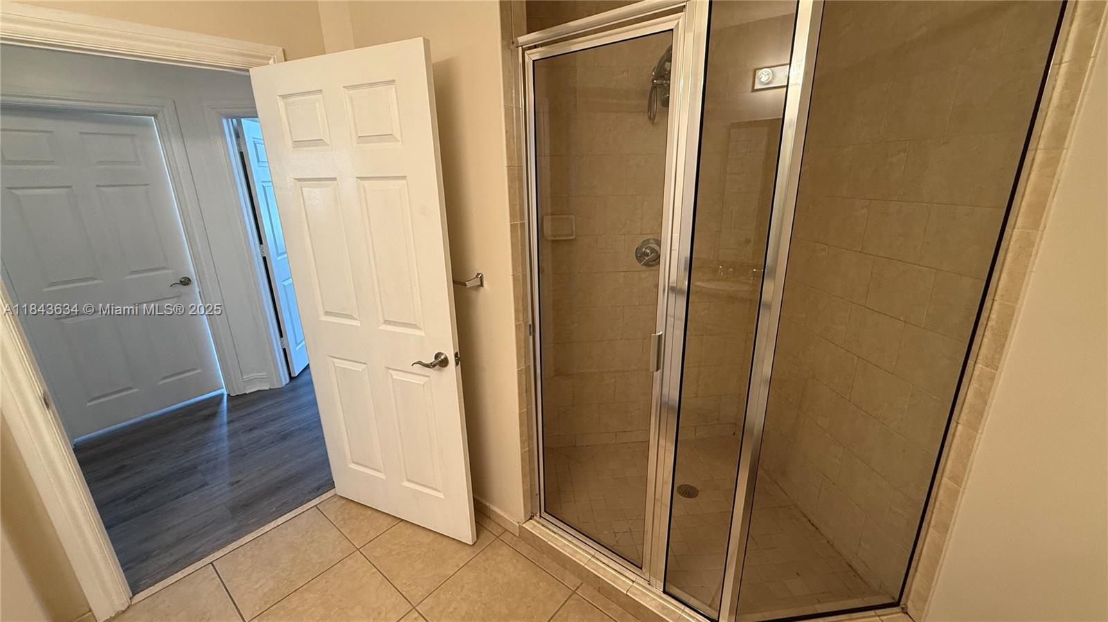 ALAQUA CONDO - Residential Lease