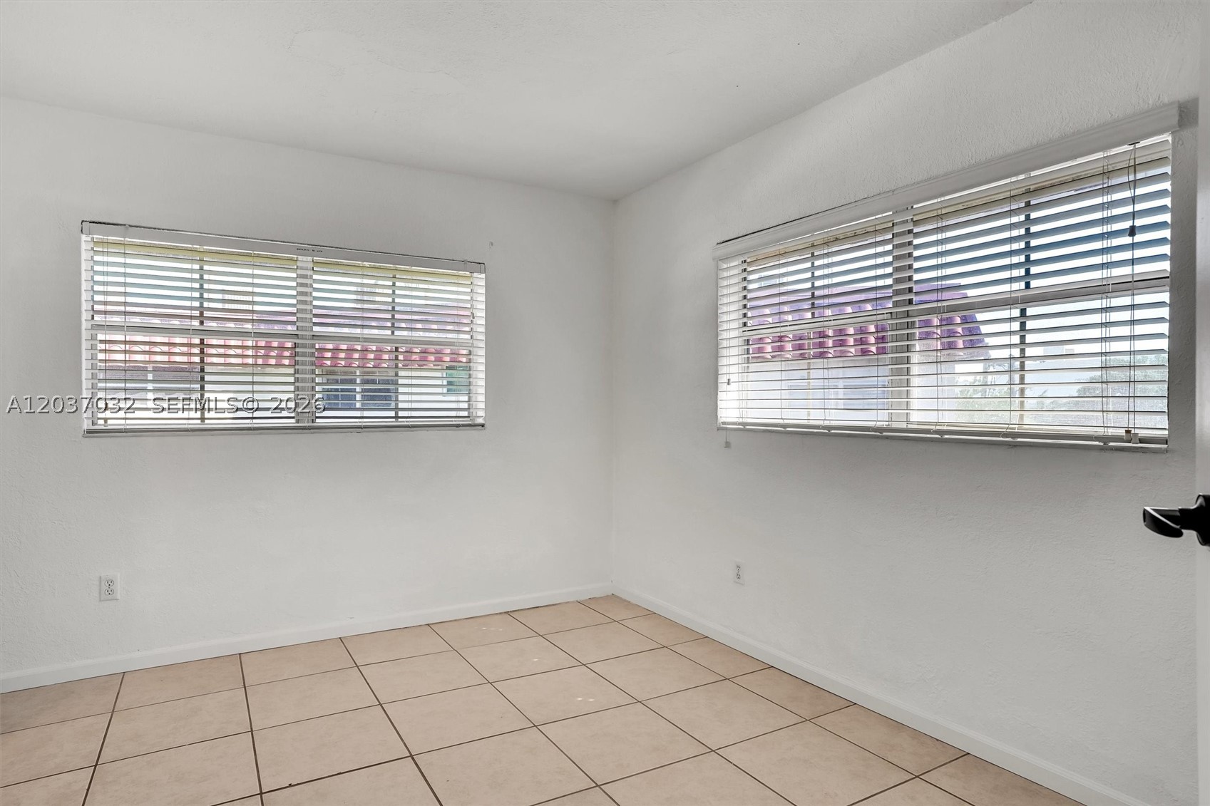 VILLAS OF PINECREST CONDO - Residential