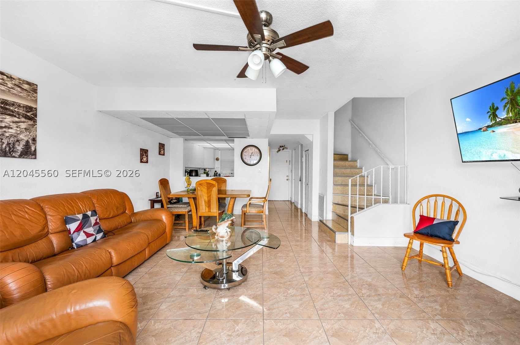 Super cute, 2-story condo, two bedrooms, one and a half bathrooms. Small building, laundry on floor. Excellent location, very close to expressway - Gratigny, school and shopping centers. Very low maintenance. Sold "As Is". No Assessments-No Reserves