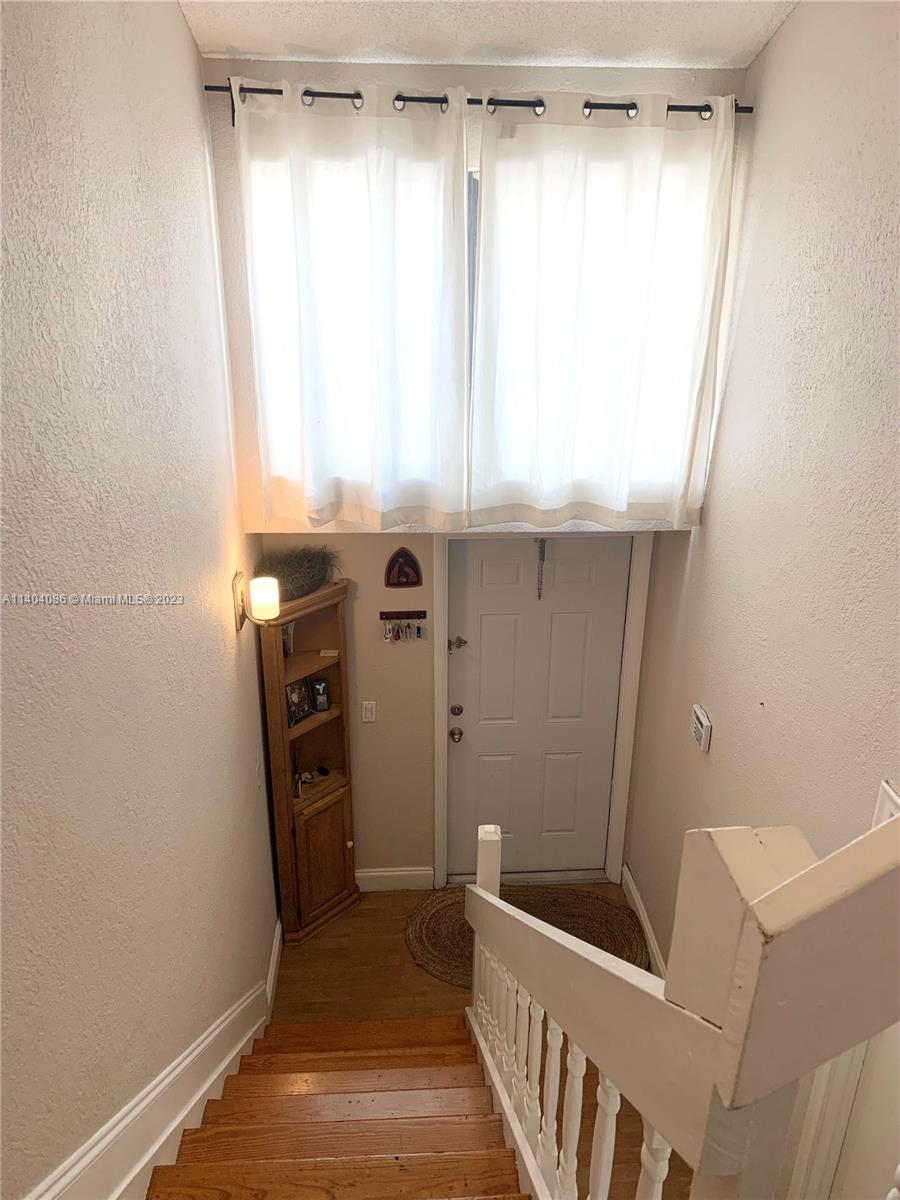 GREENGLADES CONDO 19 - Residential Lease