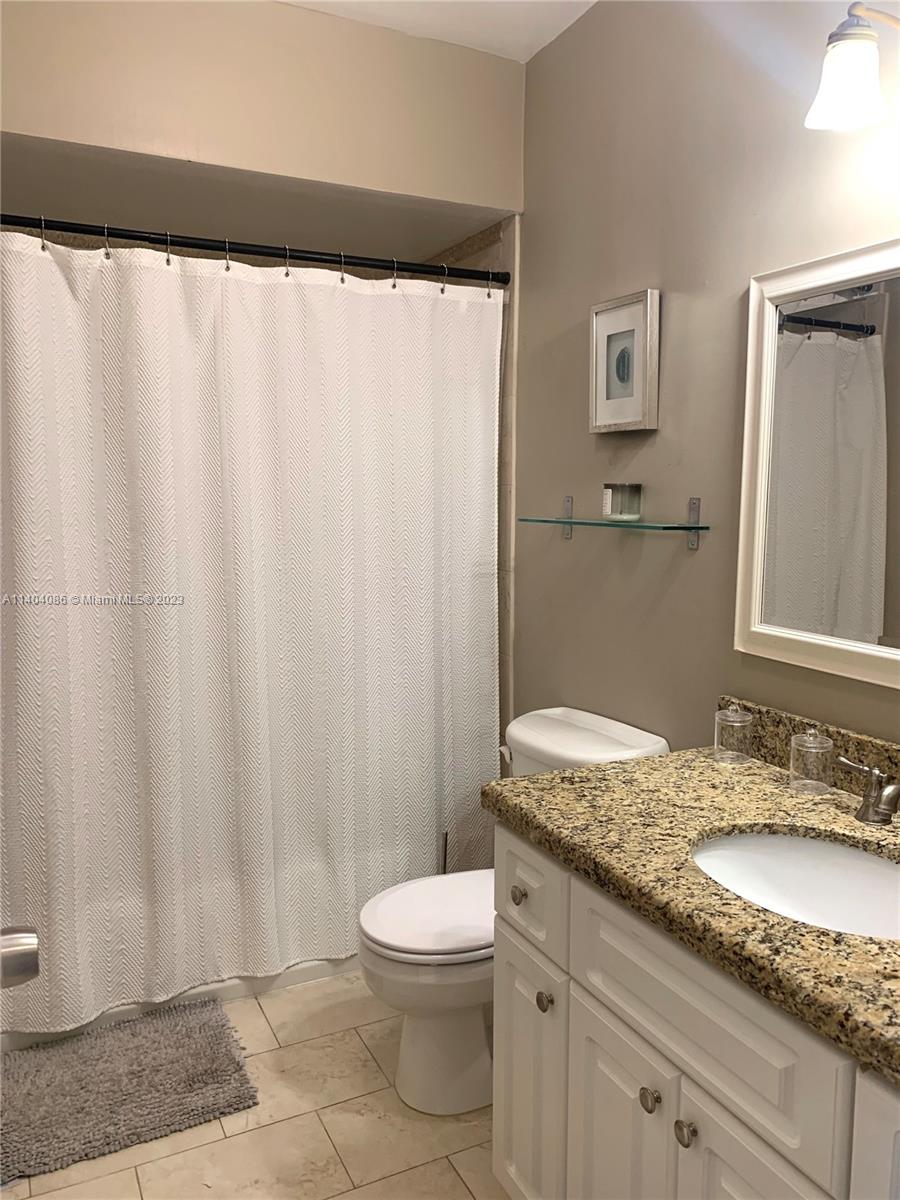 GREENGLADES CONDO 19 - Residential Lease
