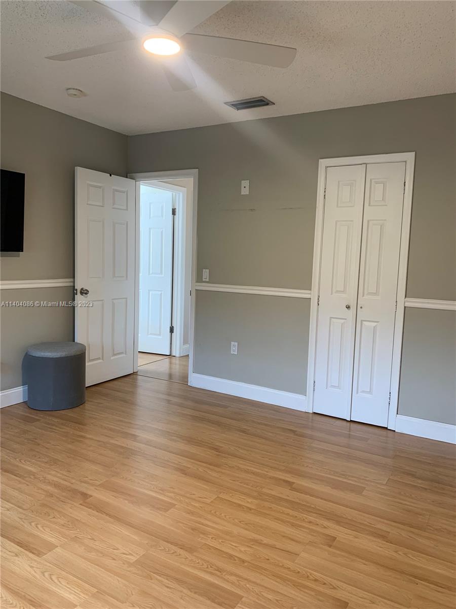 GREENGLADES CONDO 19 - Residential Lease
