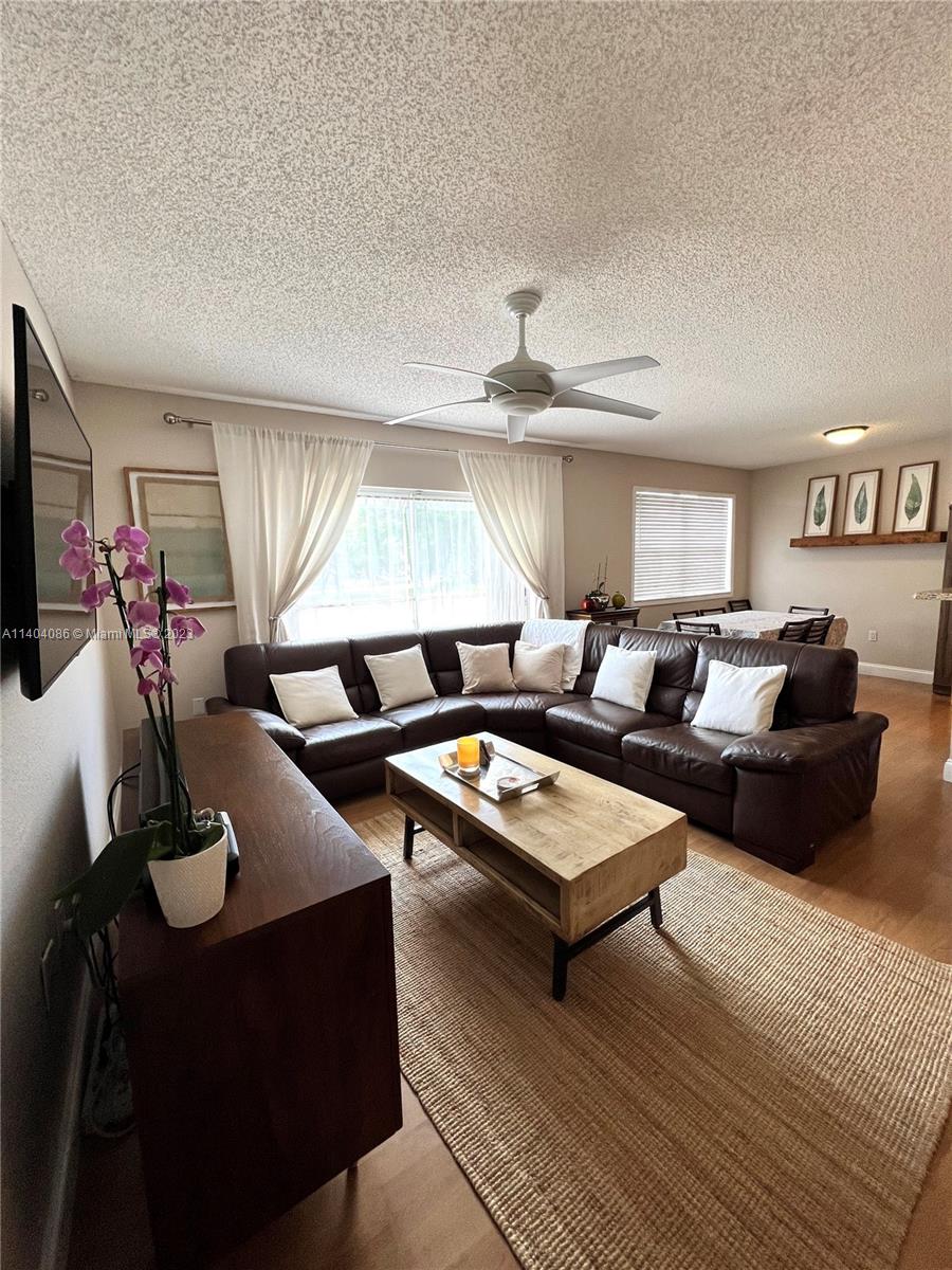 GREENGLADES CONDO 19 - Residential Lease