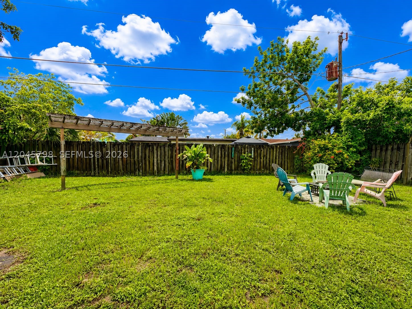 SUNRISE GOLF VILLAGE SEC - Residential