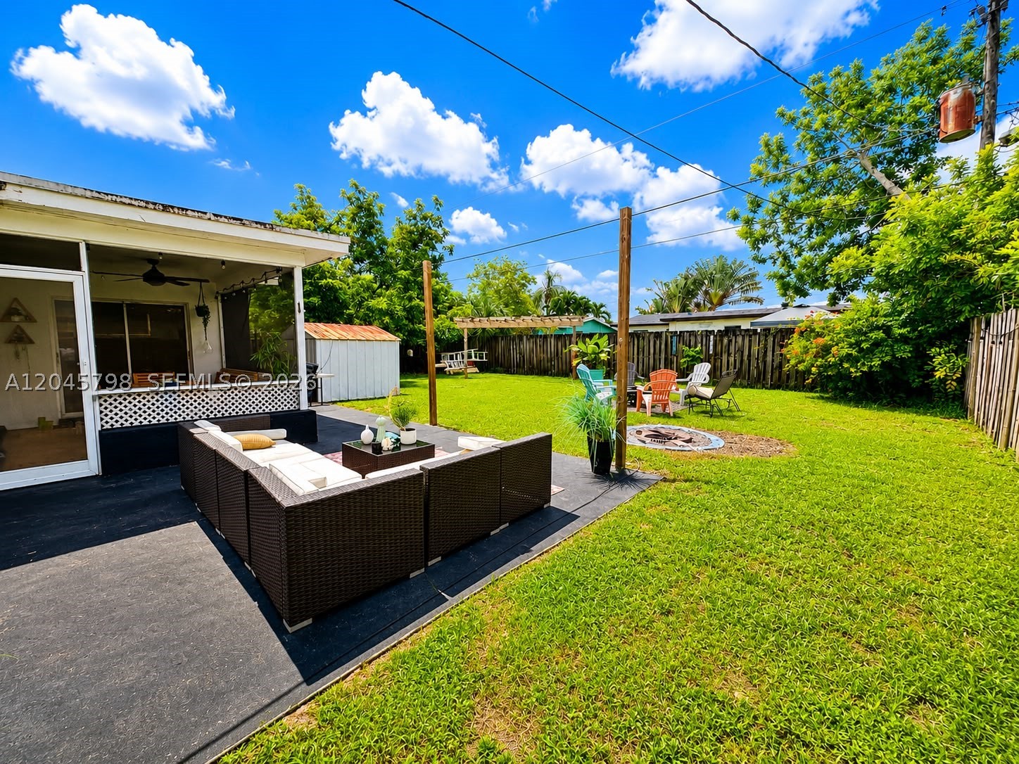 SUNRISE GOLF VILLAGE SEC - Residential