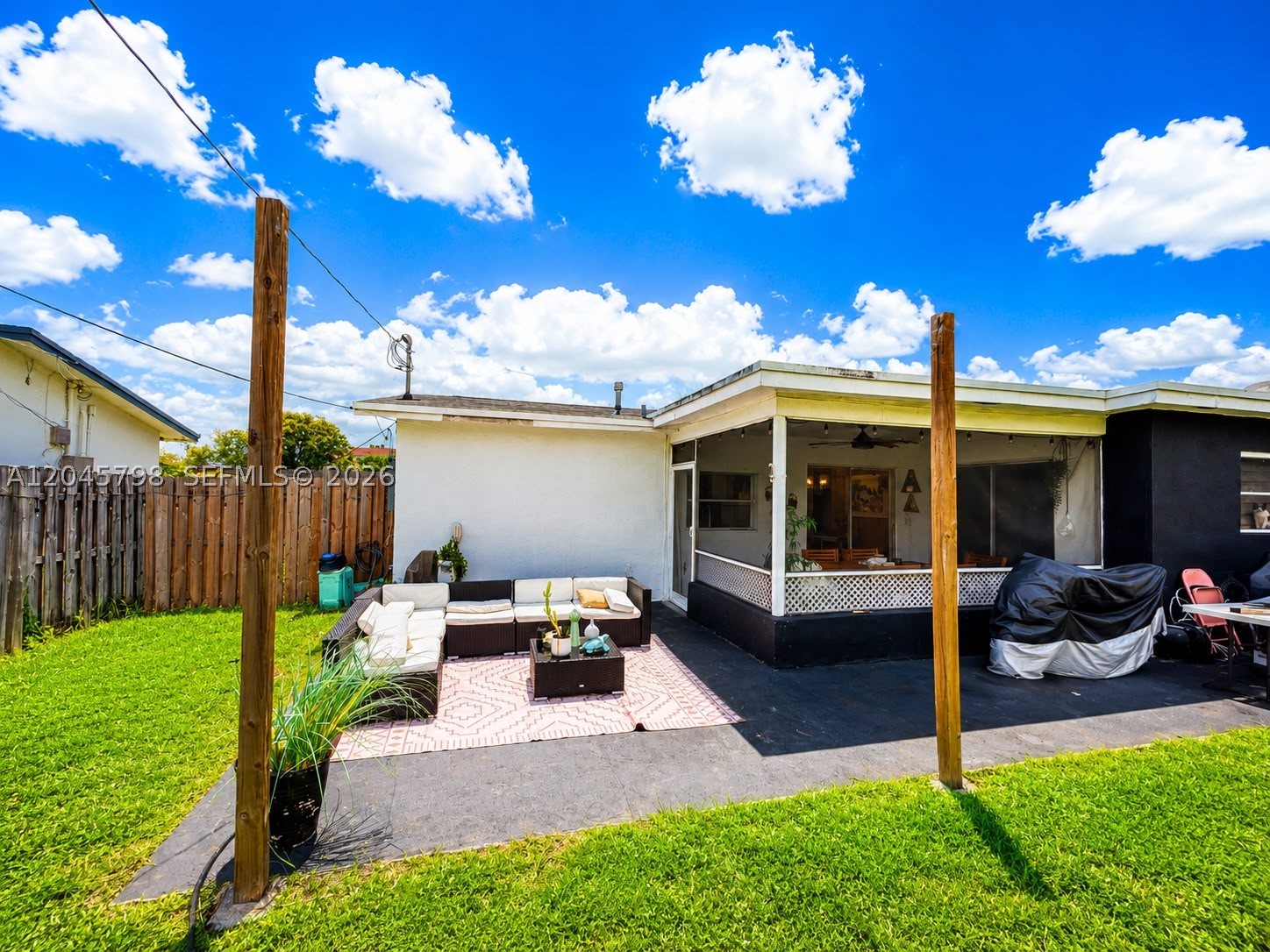 SUNRISE GOLF VILLAGE SEC - Residential