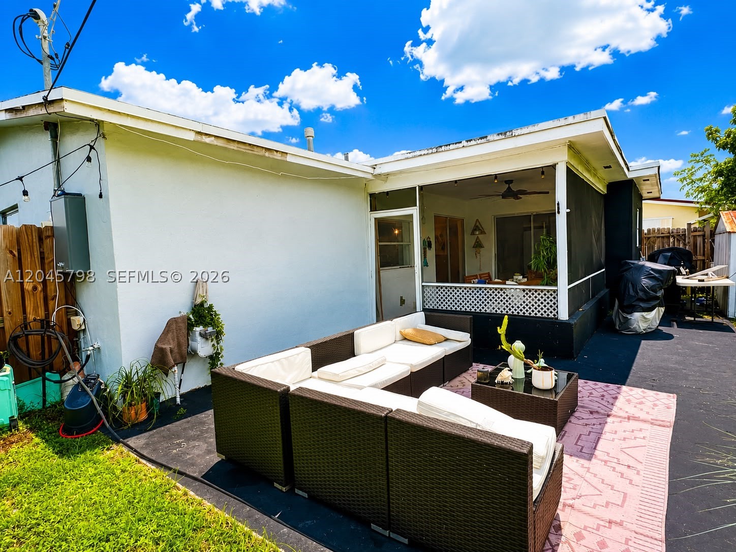 SUNRISE GOLF VILLAGE SEC - Residential