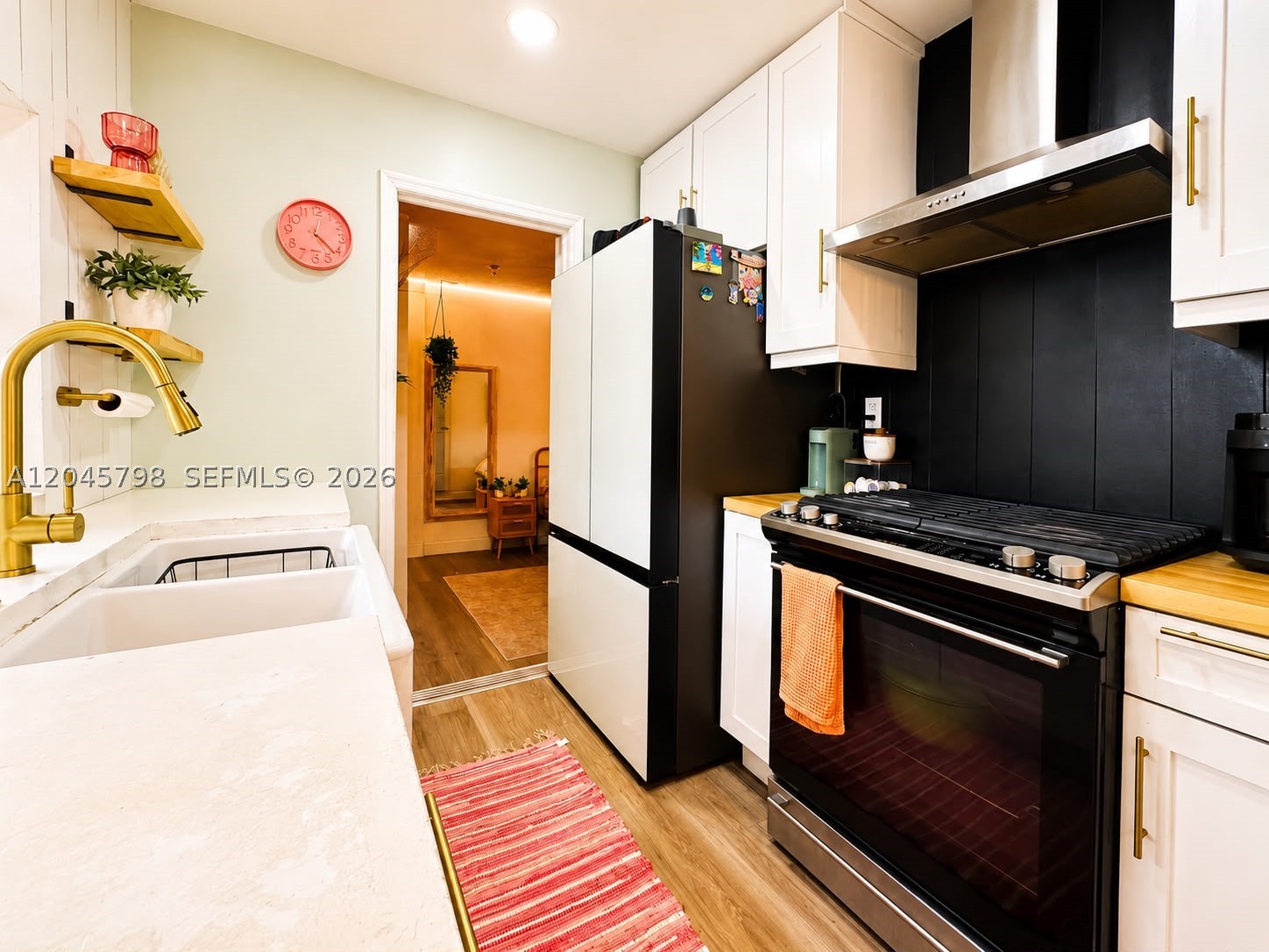 SUNRISE GOLF VILLAGE SEC - Residential