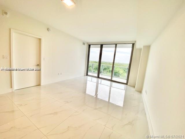 THE HARBOUR NORTH CONDO - Residential