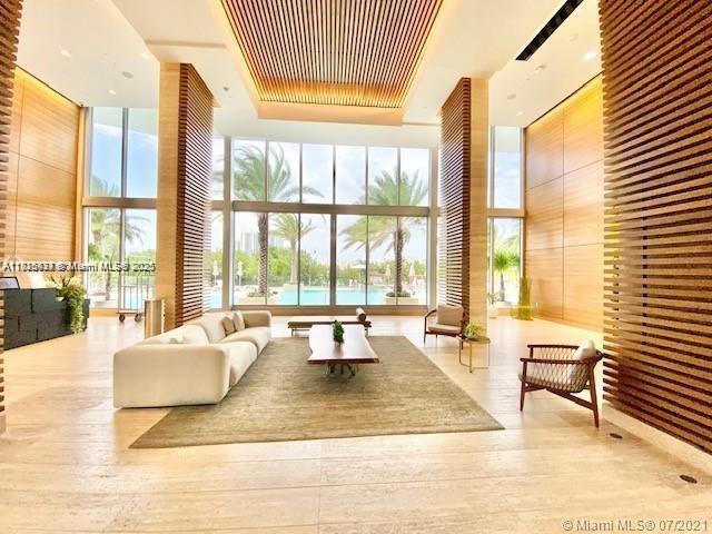 THE HARBOUR NORTH CONDO - Residential