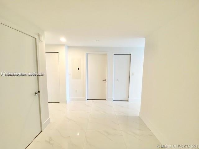 THE HARBOUR NORTH CONDO - Residential