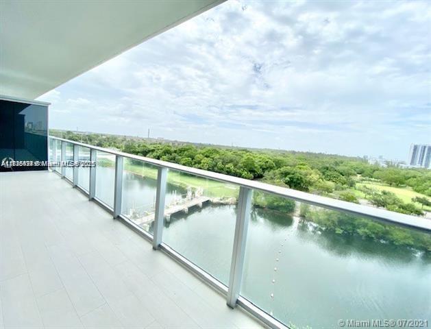 THE HARBOUR NORTH CONDO - Residential