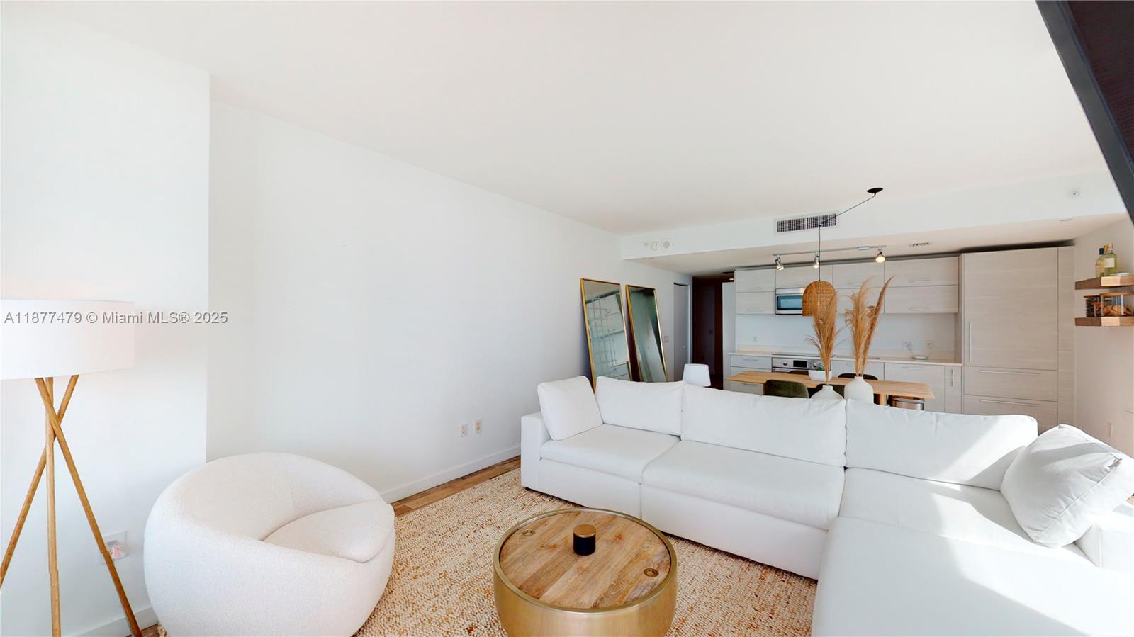 PARAISO BAY CONDO - Residential
