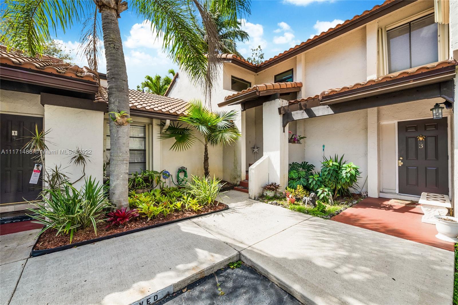 CROSSINGS VILLAGE HOMES C - Residential