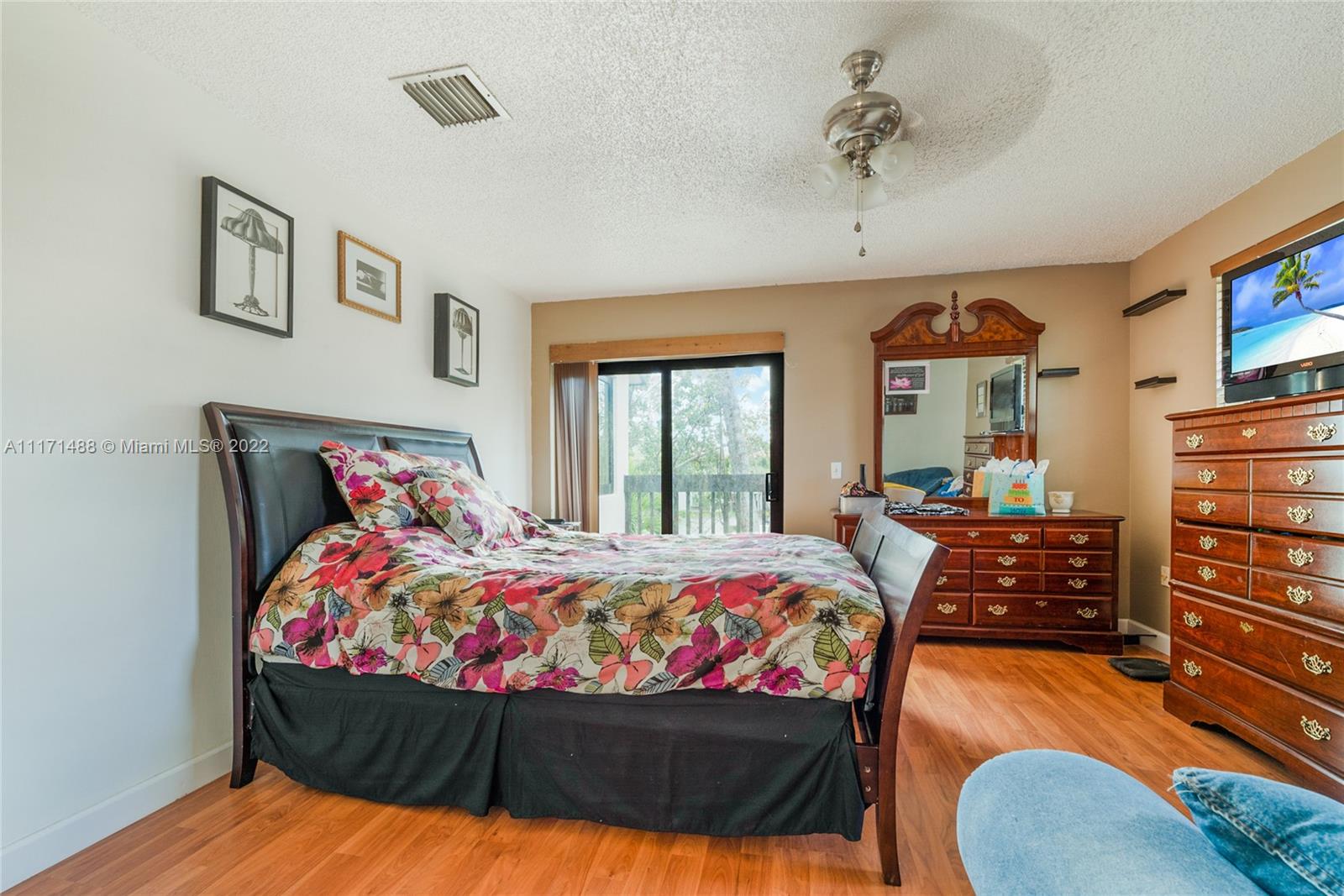 CROSSINGS VILLAGE HOMES C - Residential