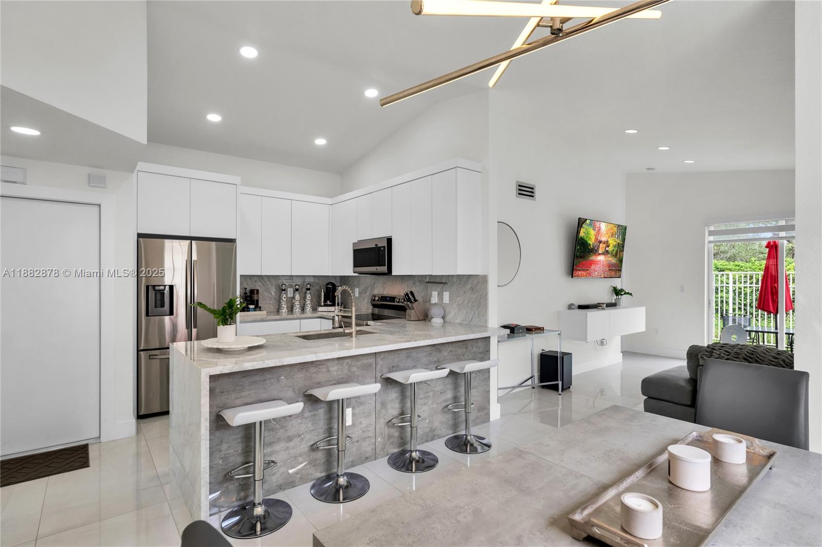 PARCEL D AT SUNSET LAKES - Residential Lease