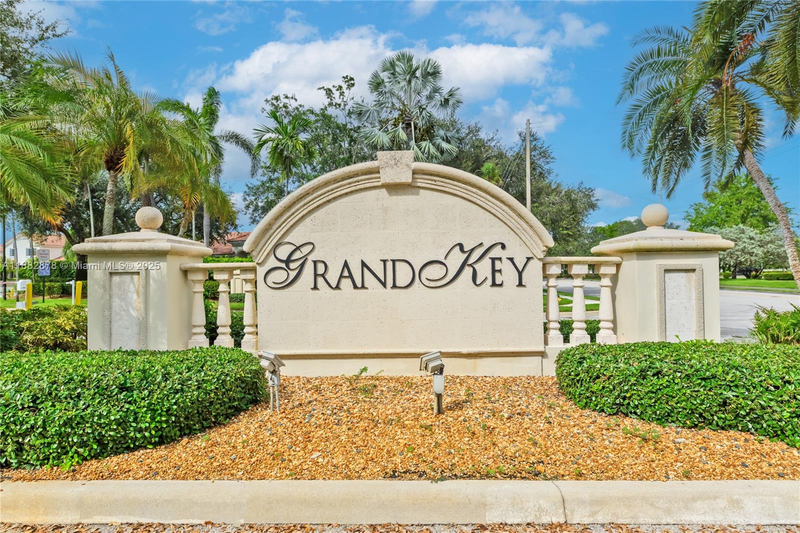 PARCEL D AT SUNSET LAKES - Residential Lease