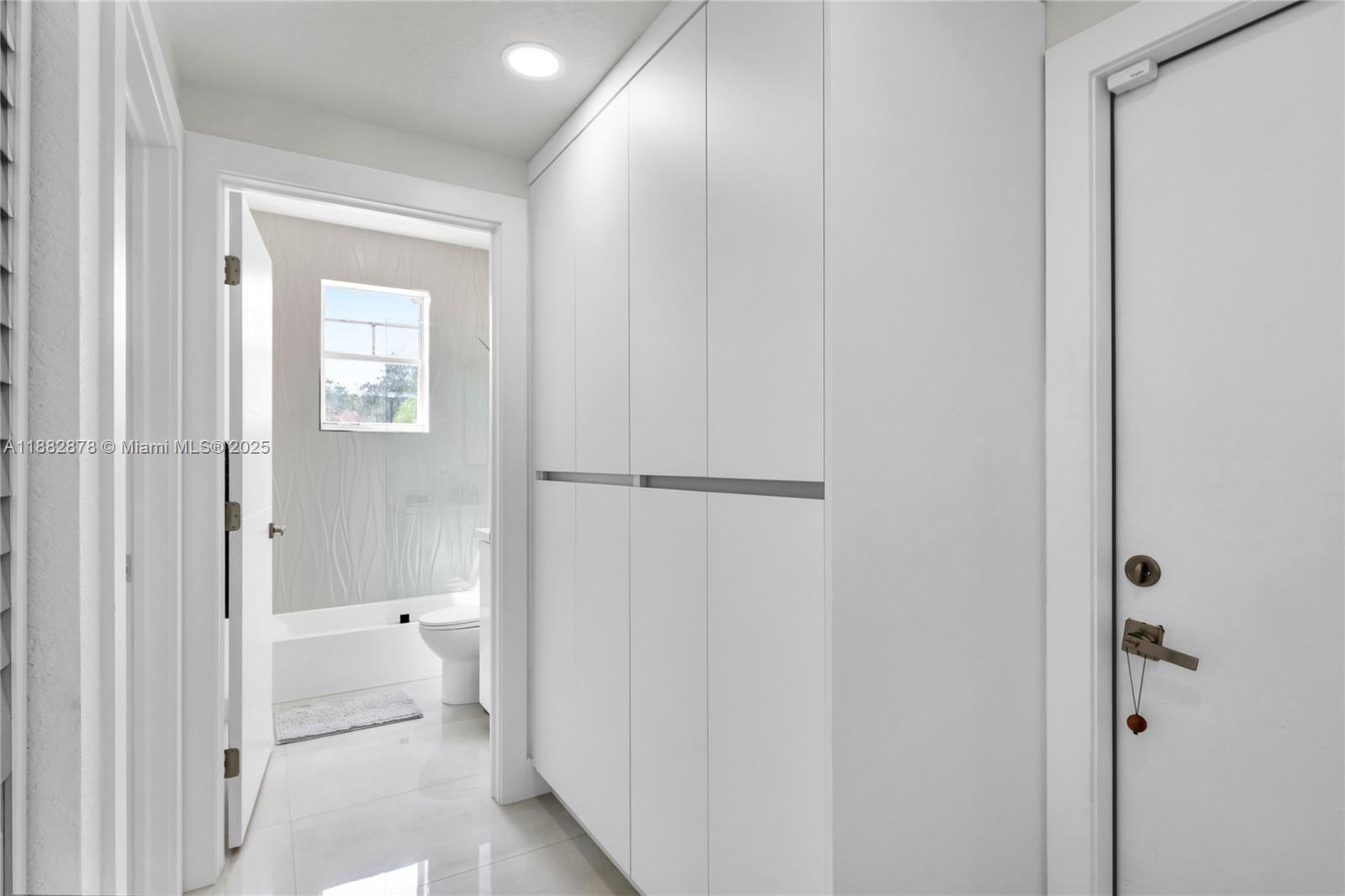 PARCEL D AT SUNSET LAKES - Residential Lease