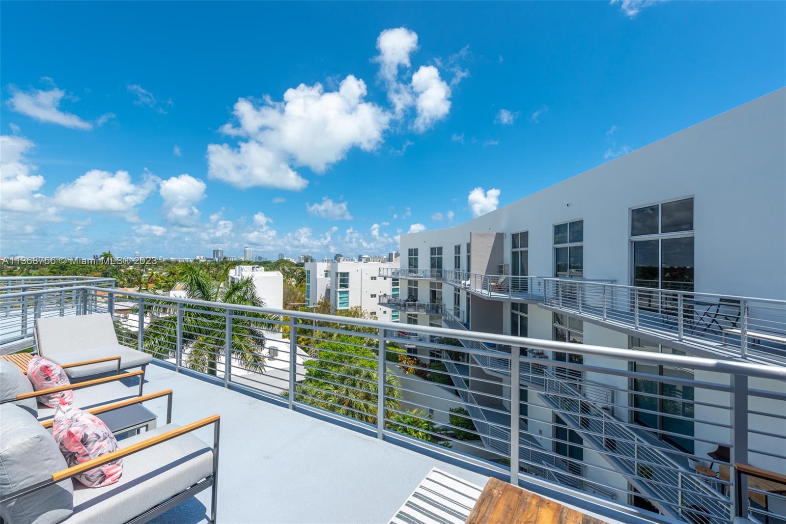 THE MERIDIAN CONDO - Residential Lease