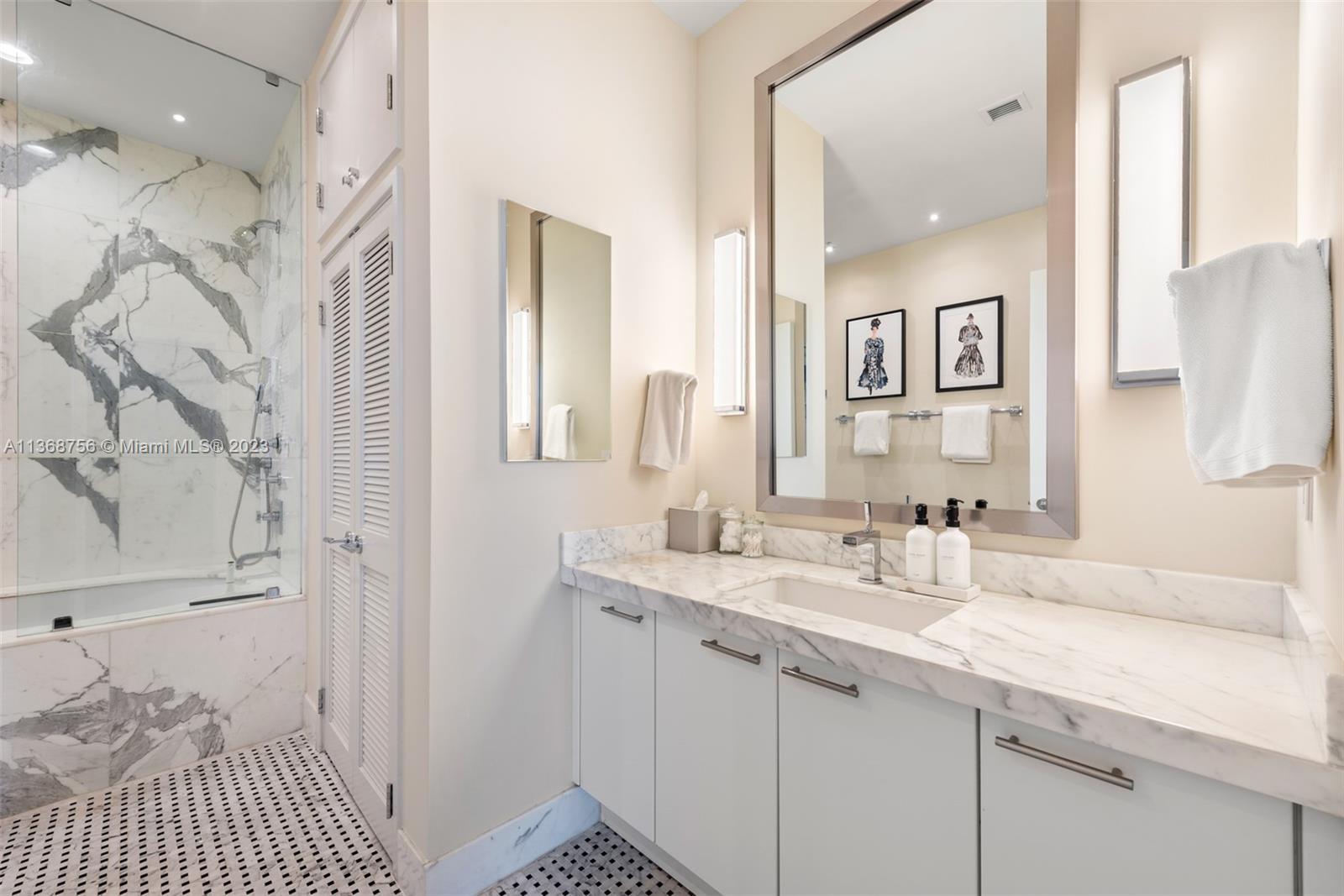 THE MERIDIAN CONDO - Residential Lease