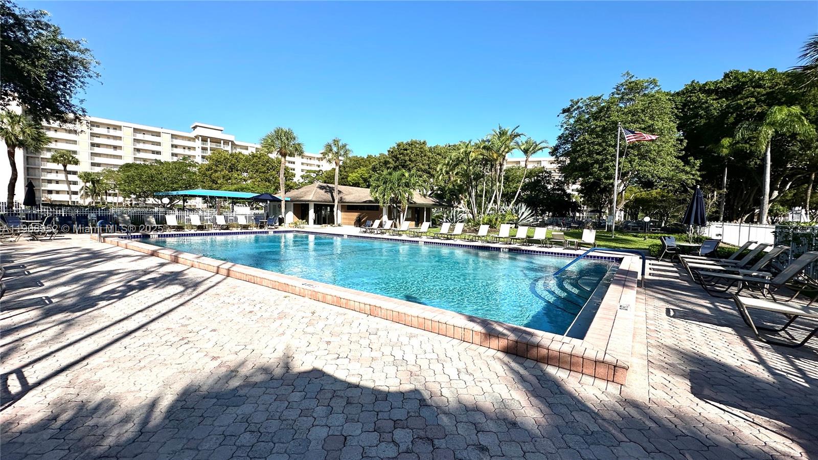 NO 14 PALM-AIRE COUNTRY C - Residential