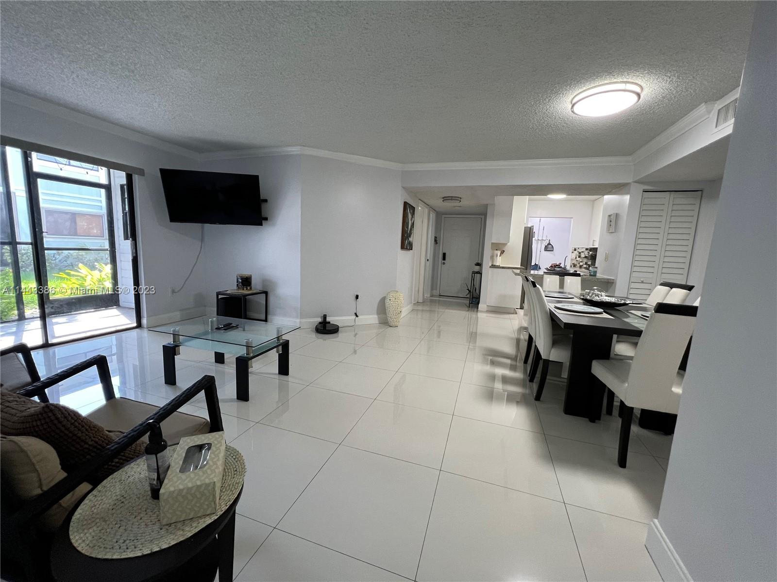CARMEL AT CALIFORNIA CL C - Residential Lease