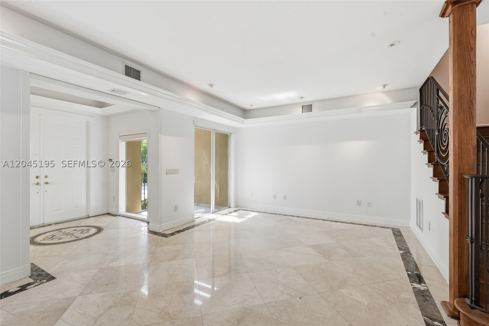 TROPICAL ISLE HOMES SUB P - Residential Lease