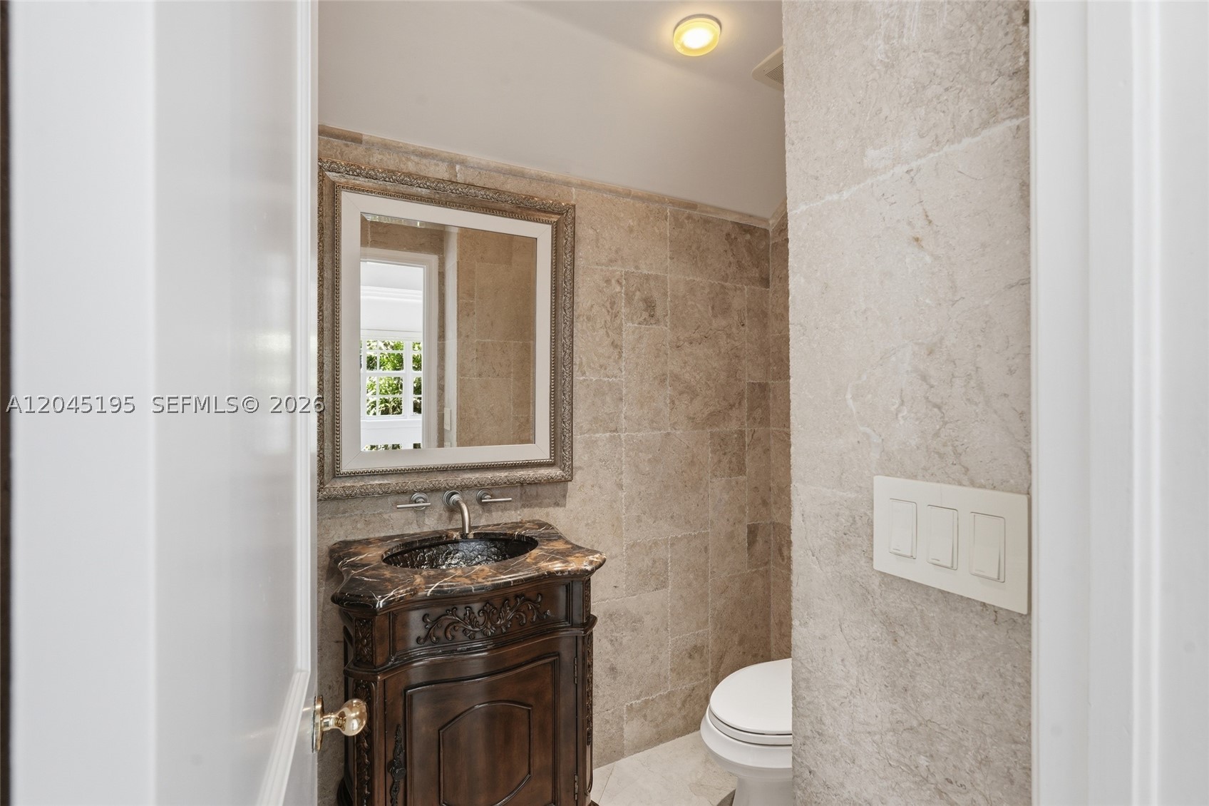 TROPICAL ISLE HOMES SUB P - Residential Lease
