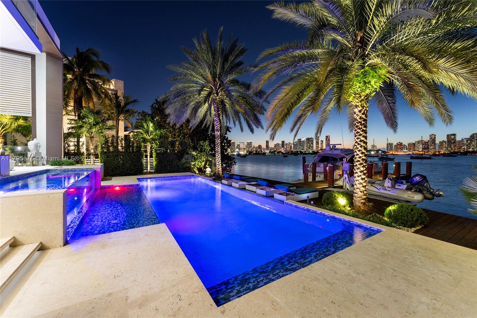 HIBISCUS ISLAND - Residential