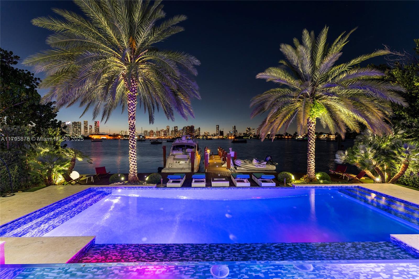 HIBISCUS ISLAND - Residential