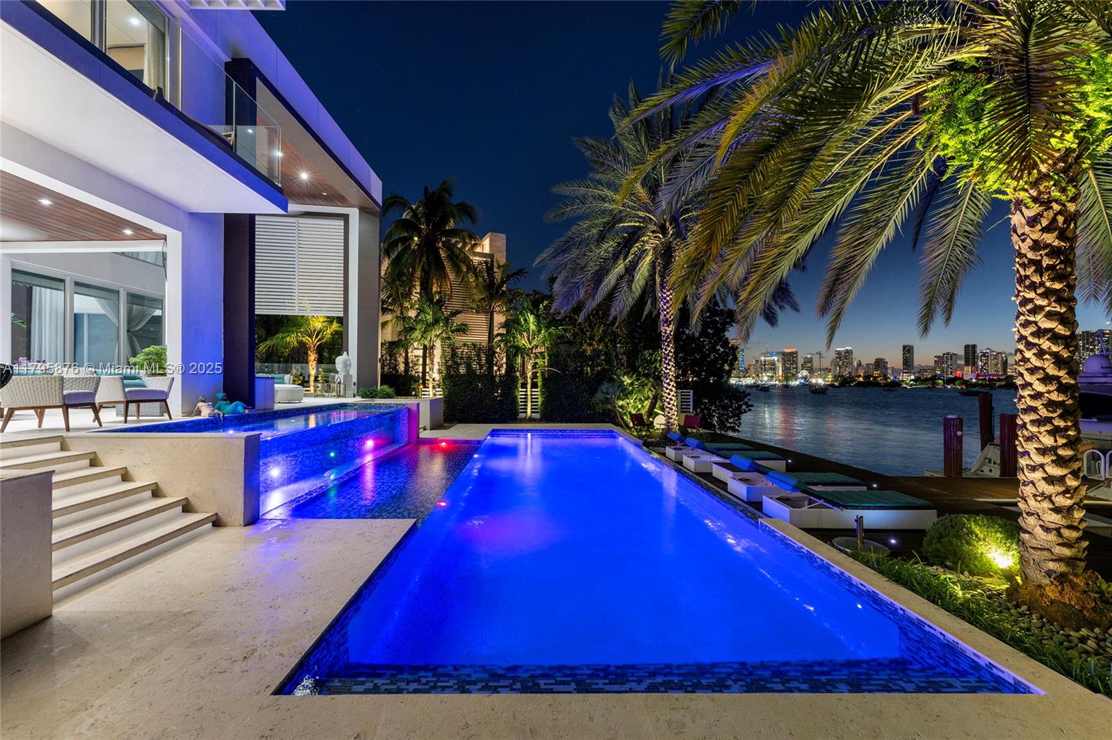 HIBISCUS ISLAND - Residential