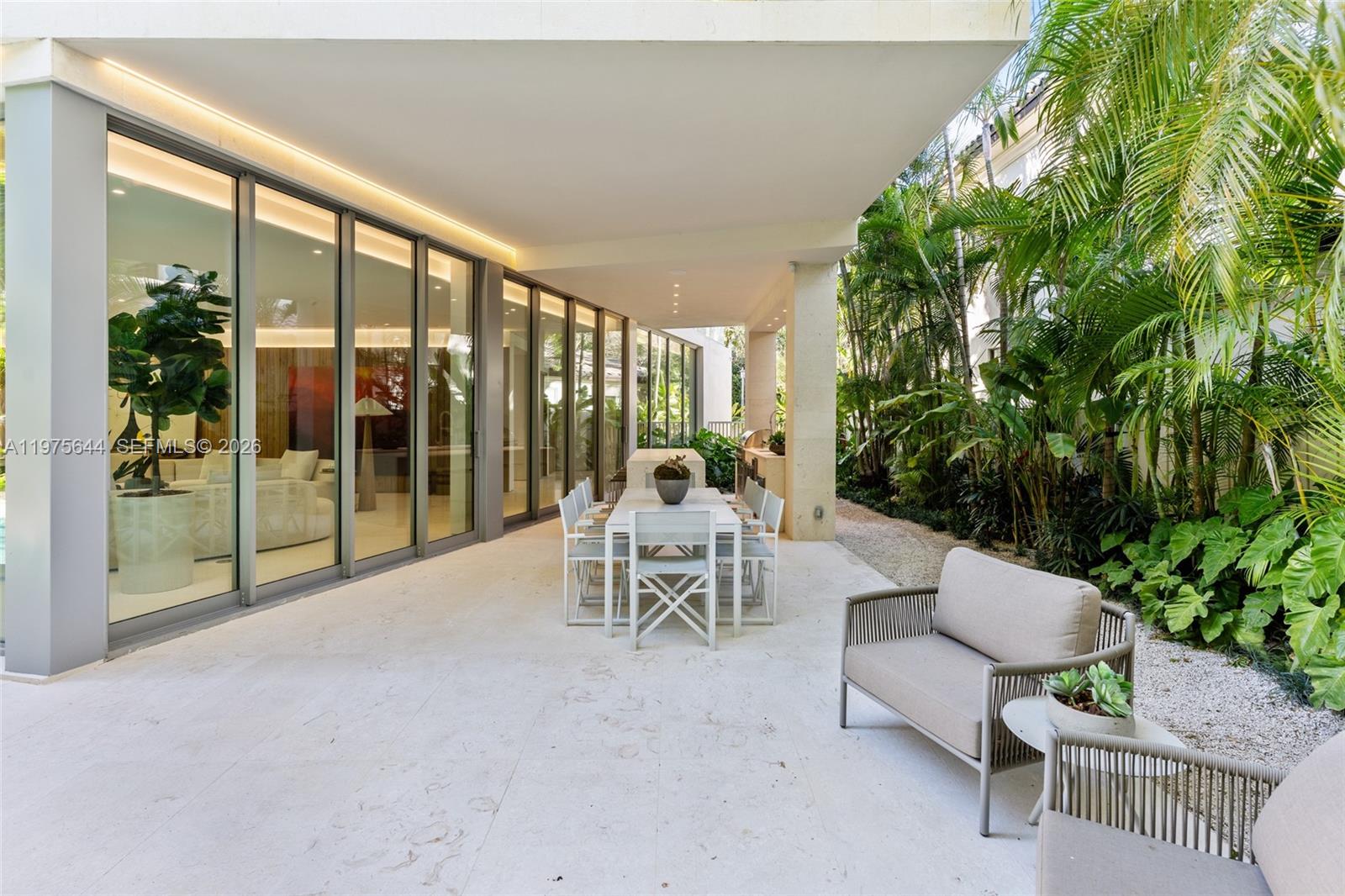 NATOMA MANORS RE SUB - Residential