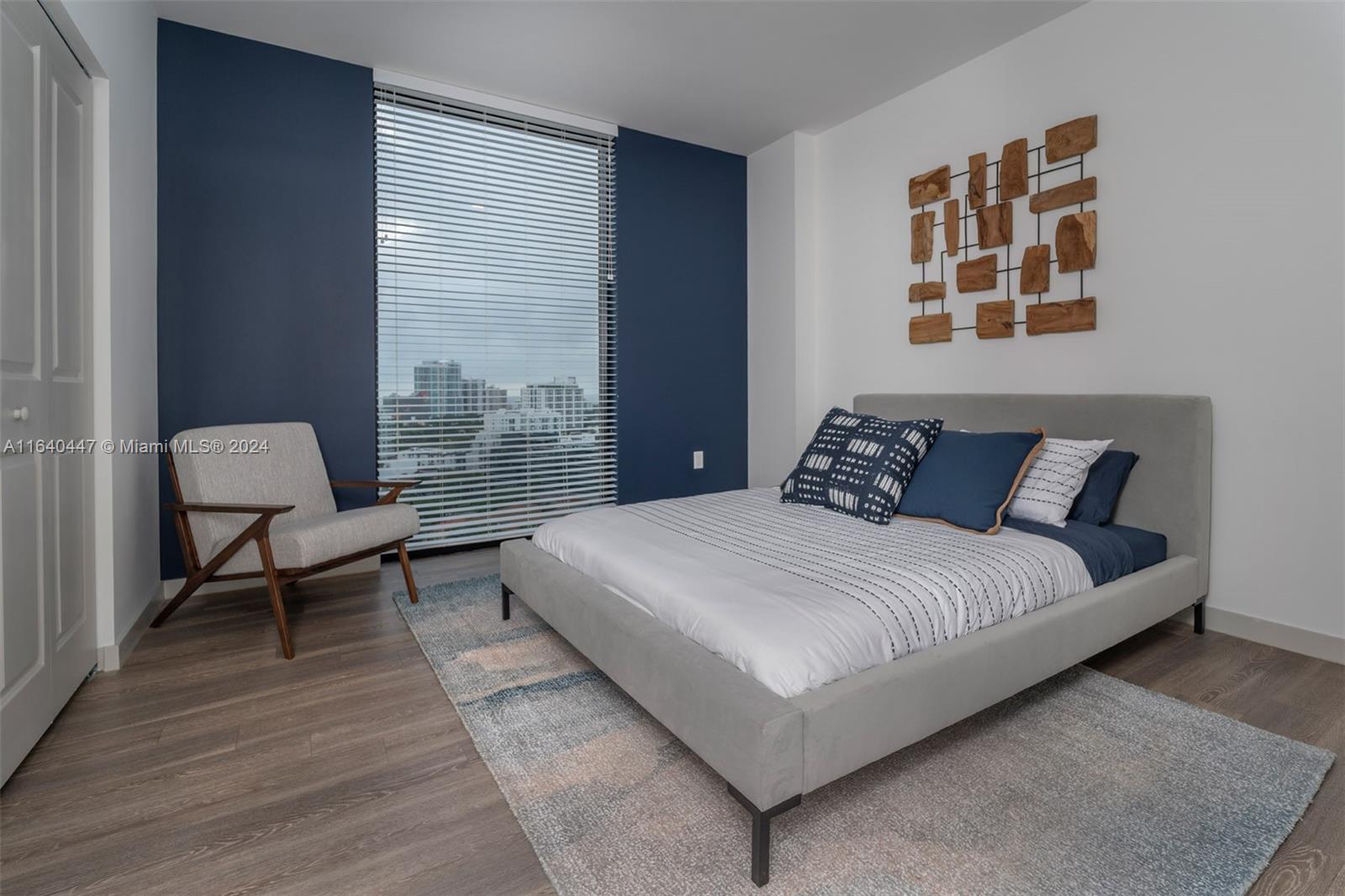 MIAMI HEIGHTS - Residential Lease