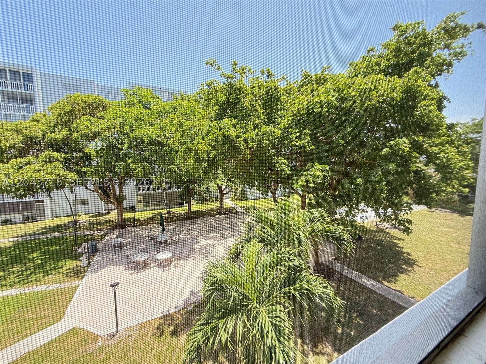 MEADOWBROOK TOWERS CONDO - Residential Lease