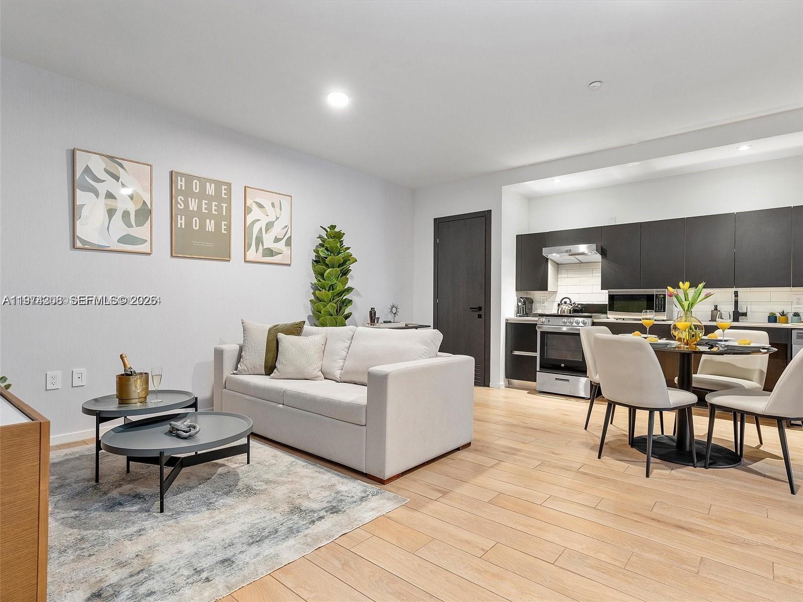 THE ELSER - Residential