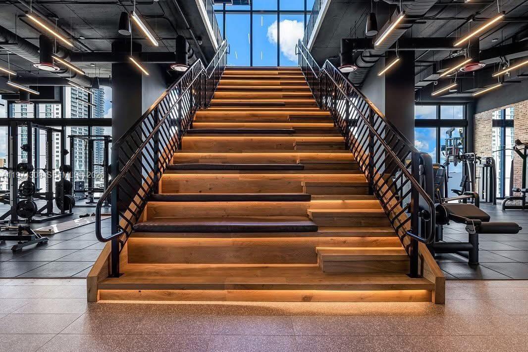 THE ELSER - Residential