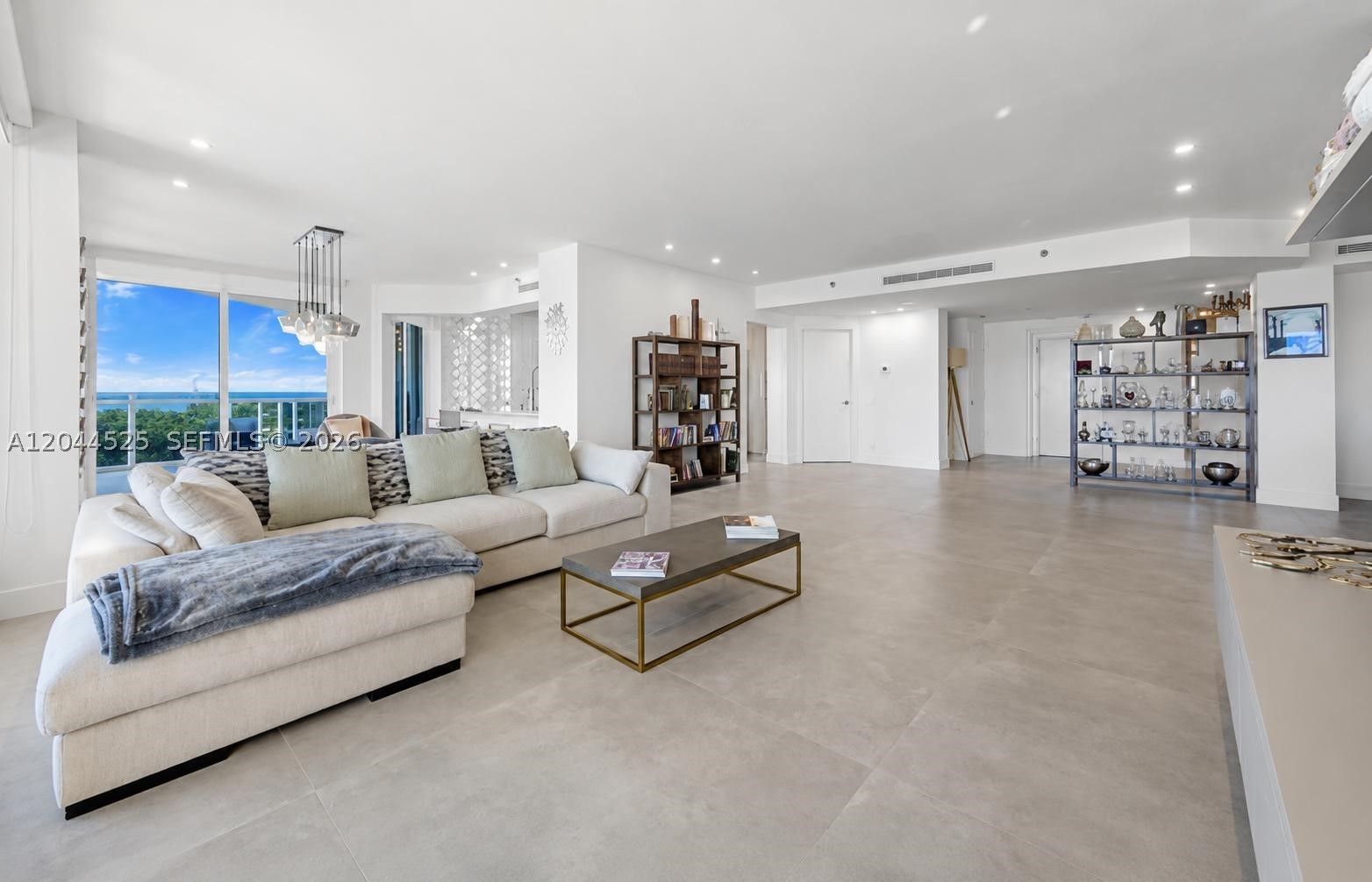 ONE ISLAND PLACE CONDO II - Residential