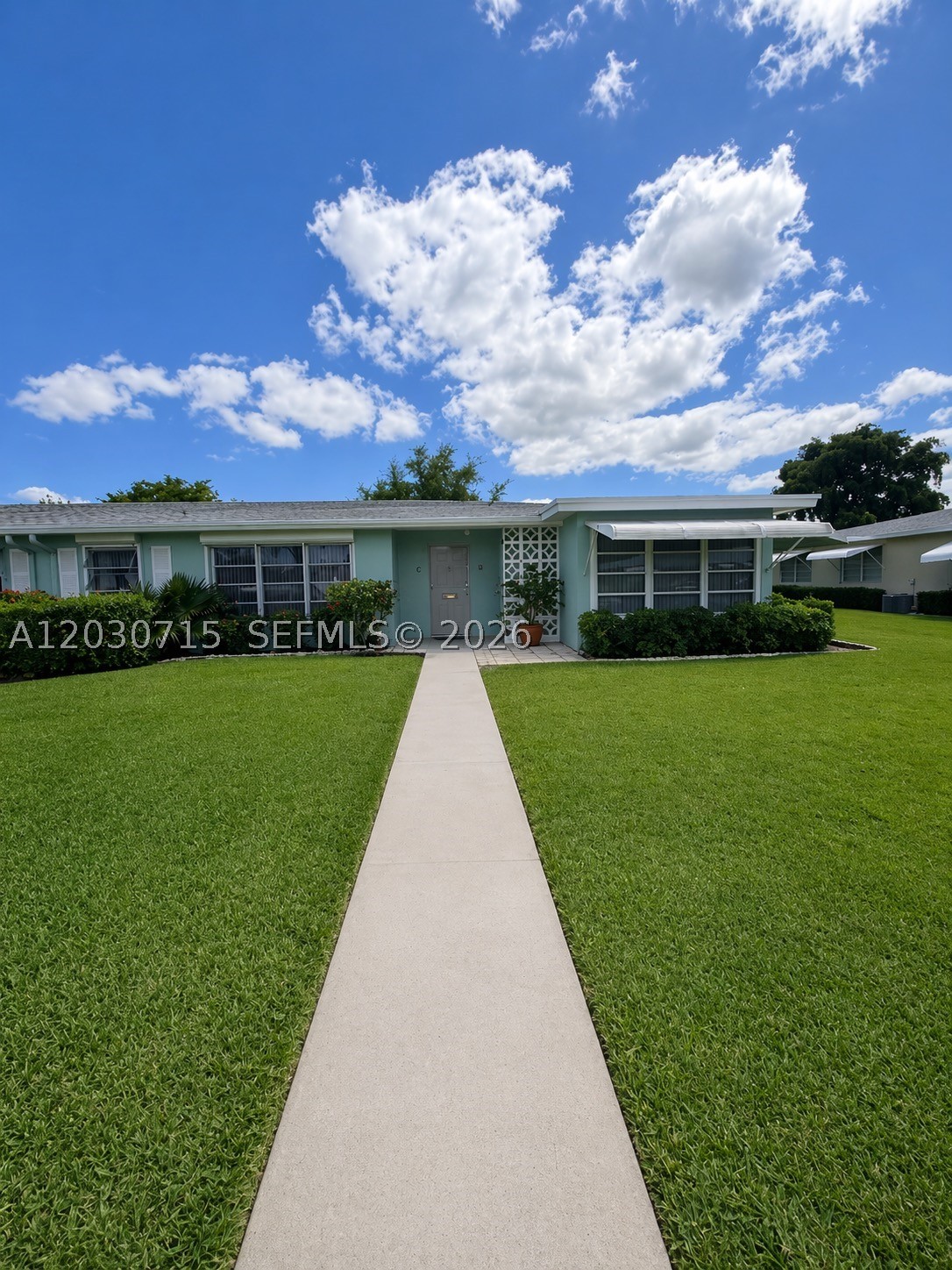 Beautifully Renovated Corner Villa for Annual Rent in Delray Beach
Welcome to this beautifully remodeled and move-in-ready corner villa located in the desirable High Point of Delray Beach community. This charming residence offers 2 spacious bedrooms, den and 2 full bathrooms, featuring a bright and airy layout enhanced by additional corner-unit windows that fill the home with natural light.
The villa has been tastefully updated with modern flooring throughout, creating a clean and cohesive look. Enjoy your morning coffee in the inviting front Florida room the backyard offers a peaceful and serene setting, perfect for relaxing and enjoying South Florida living.