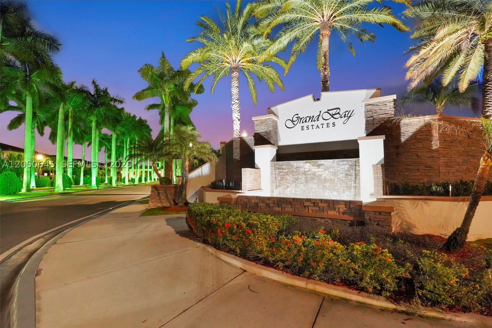 DORAL BREEZE - Residential