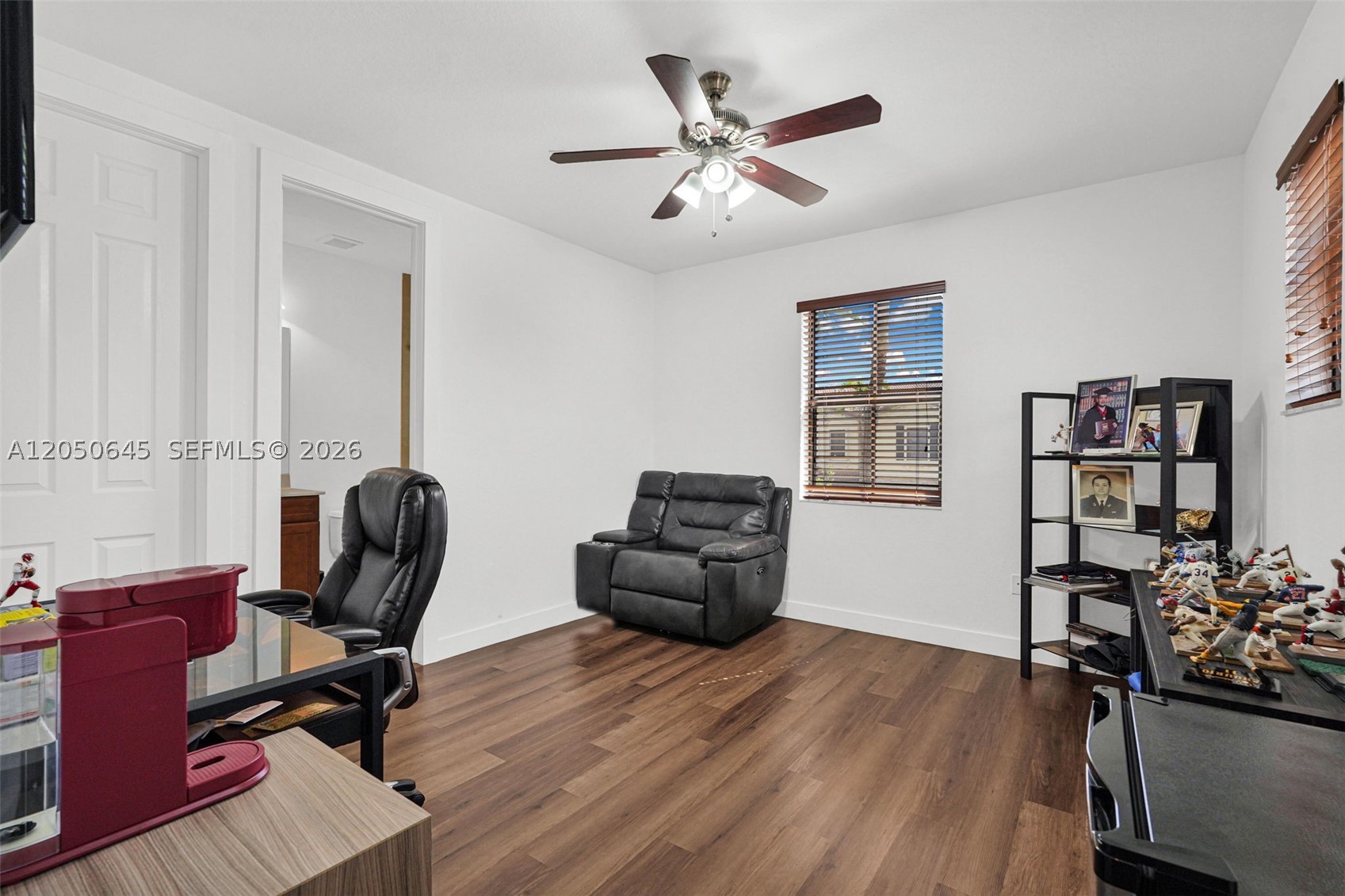 DORAL BREEZE - Residential