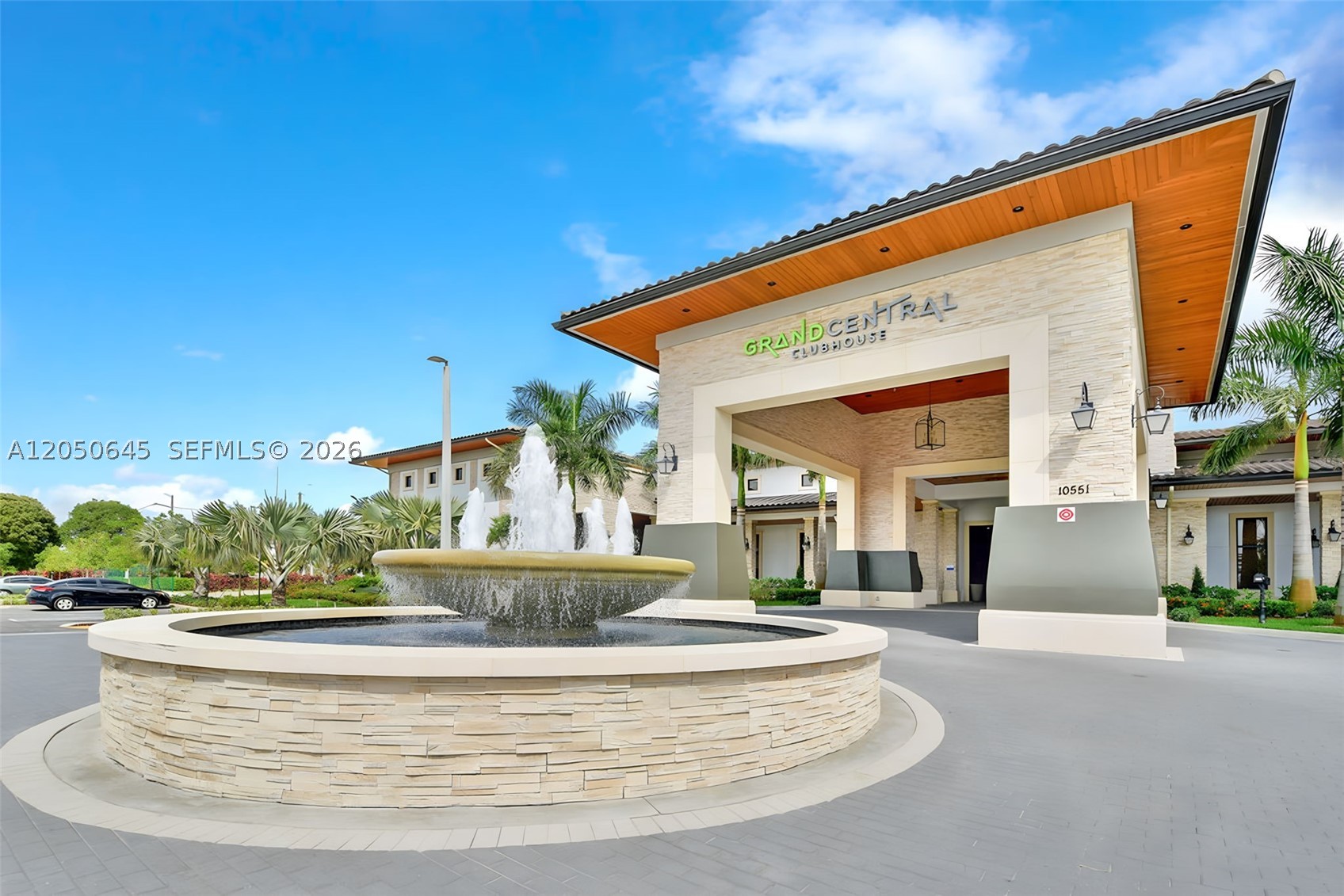 DORAL BREEZE - Residential