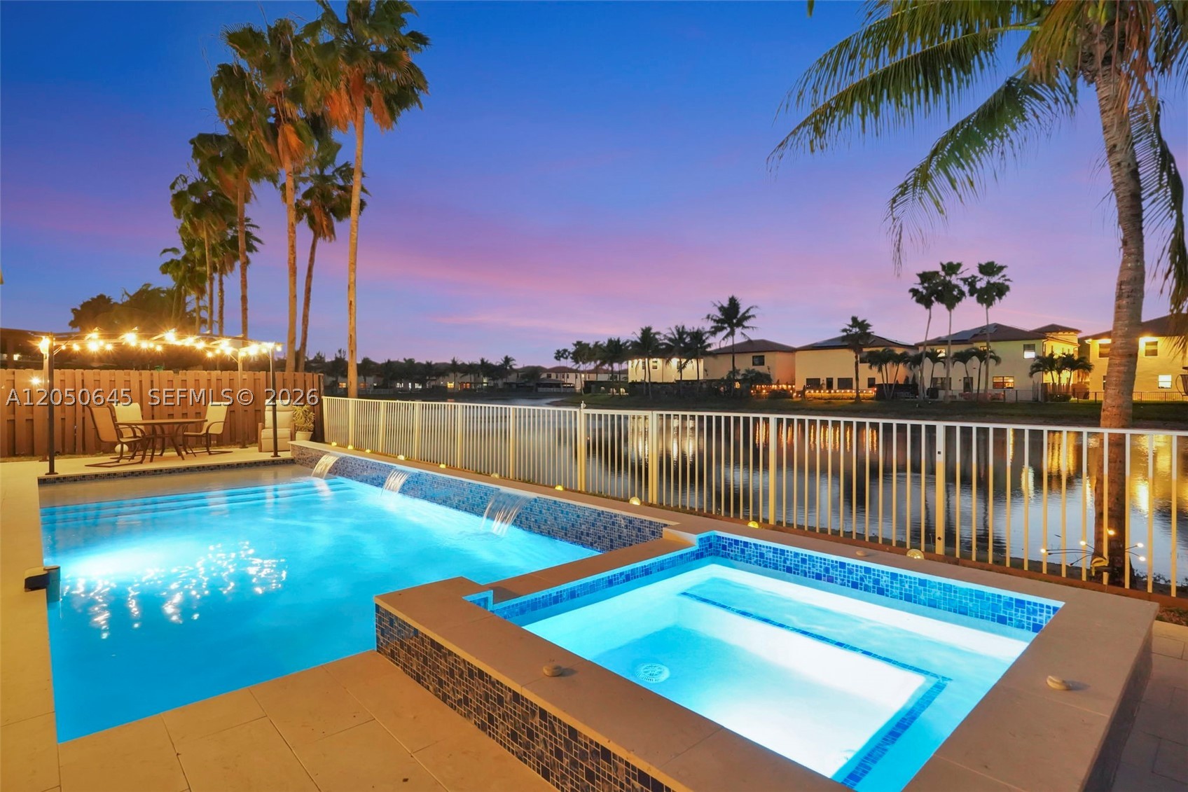 DORAL BREEZE - Residential