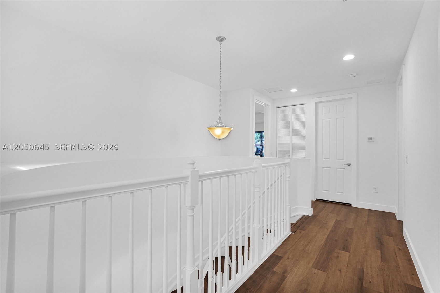 DORAL BREEZE - Residential