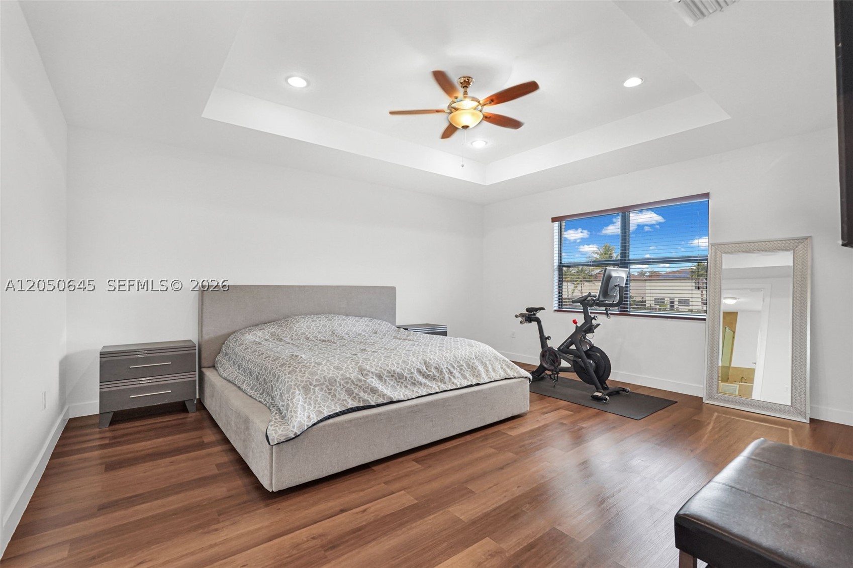 DORAL BREEZE - Residential