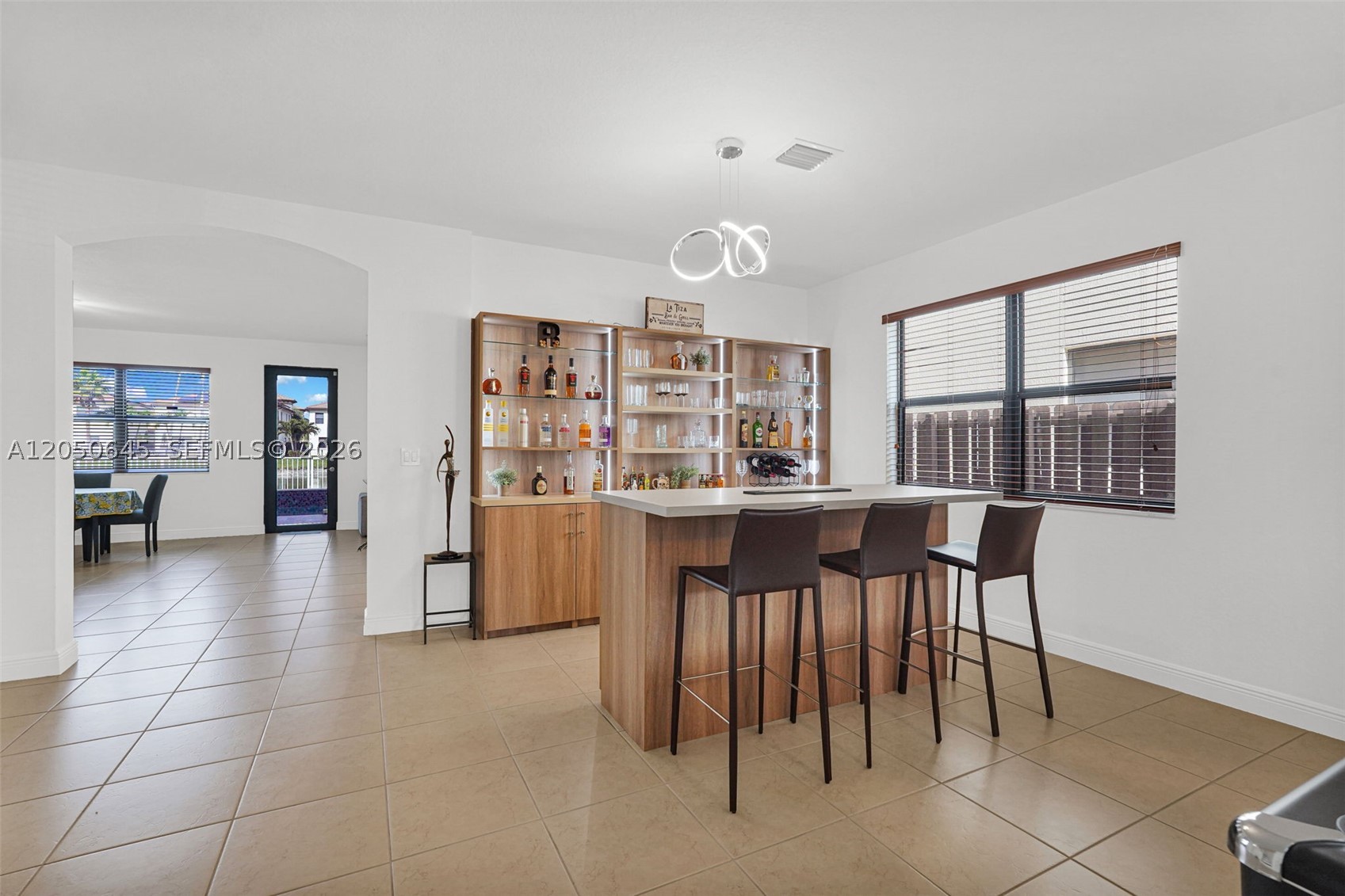 DORAL BREEZE - Residential