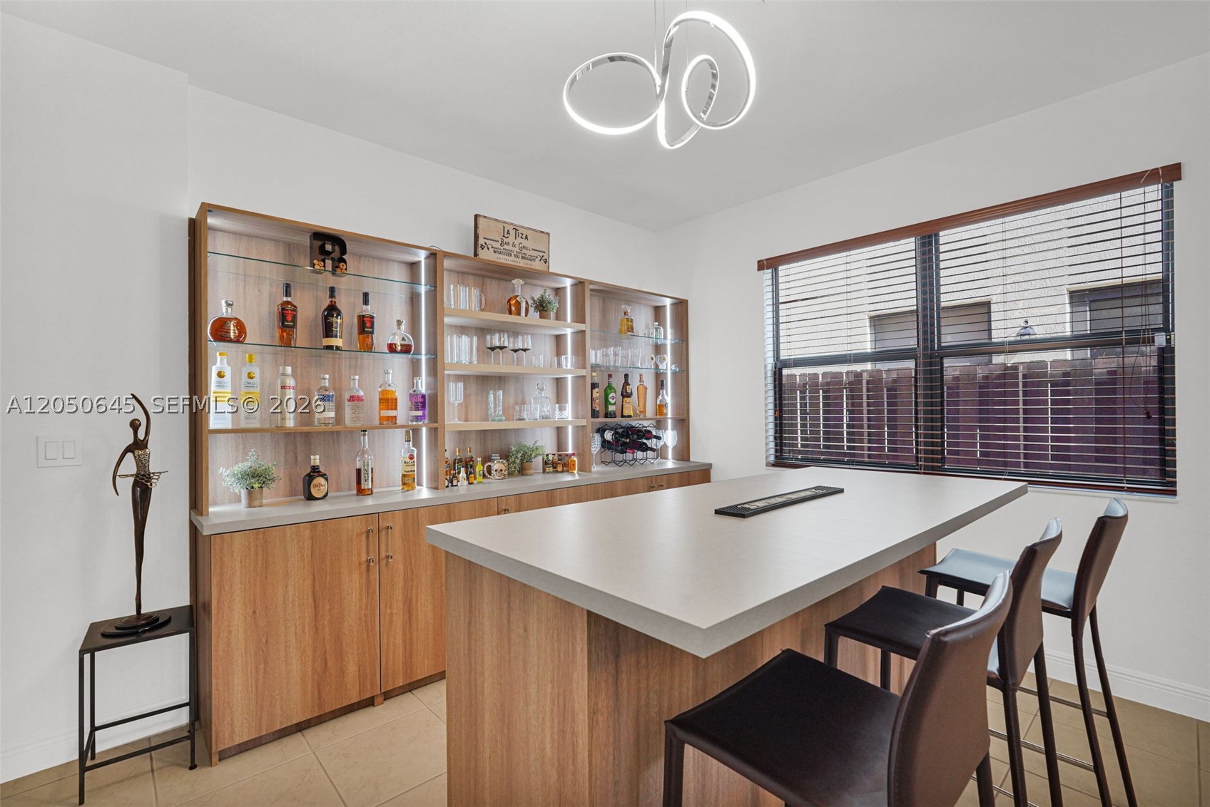 DORAL BREEZE - Residential