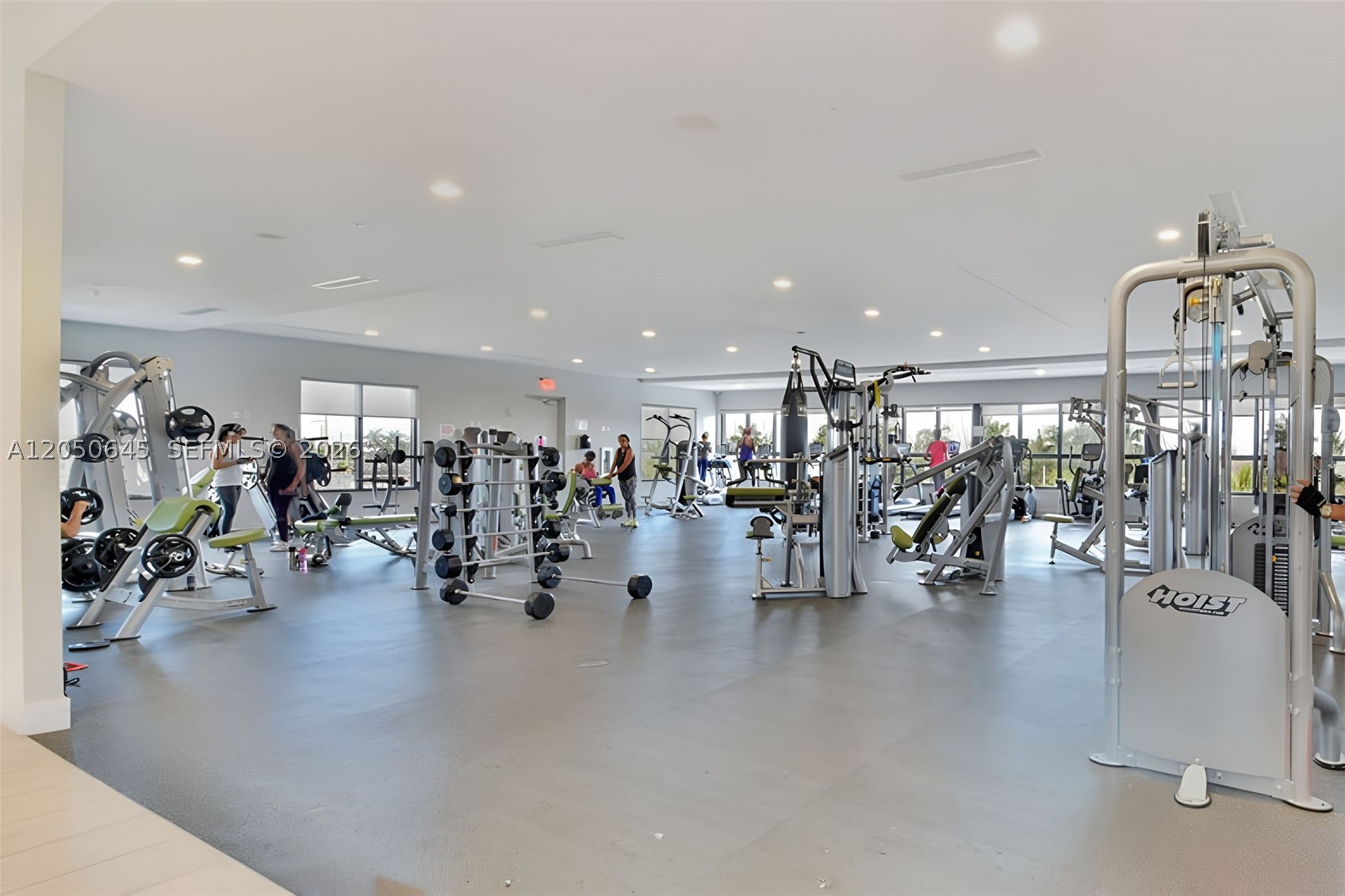 DORAL BREEZE - Residential