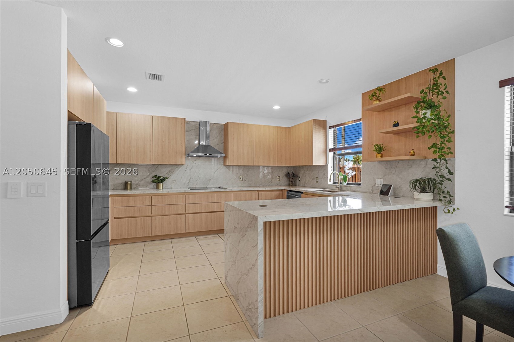 DORAL BREEZE - Residential