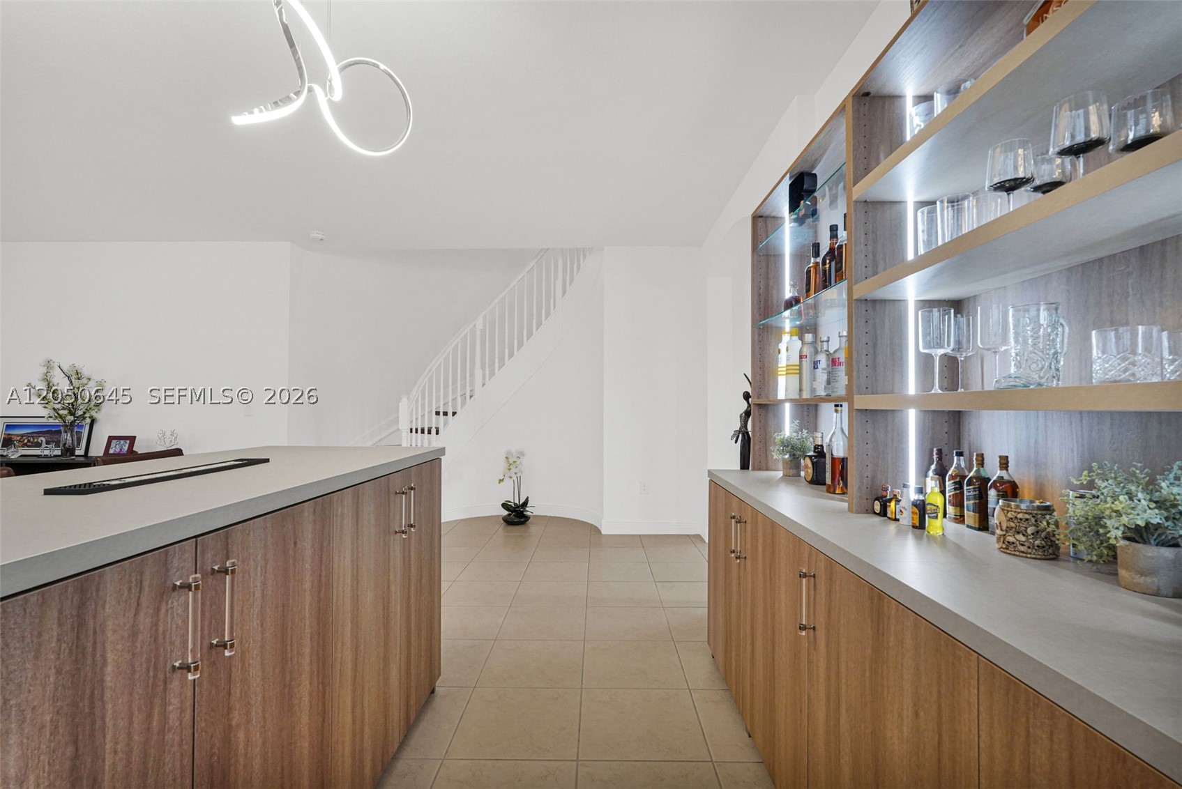 DORAL BREEZE - Residential